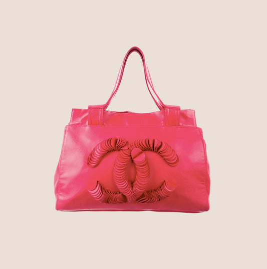 CHANEL RED CC DISCUS TOTE BAG