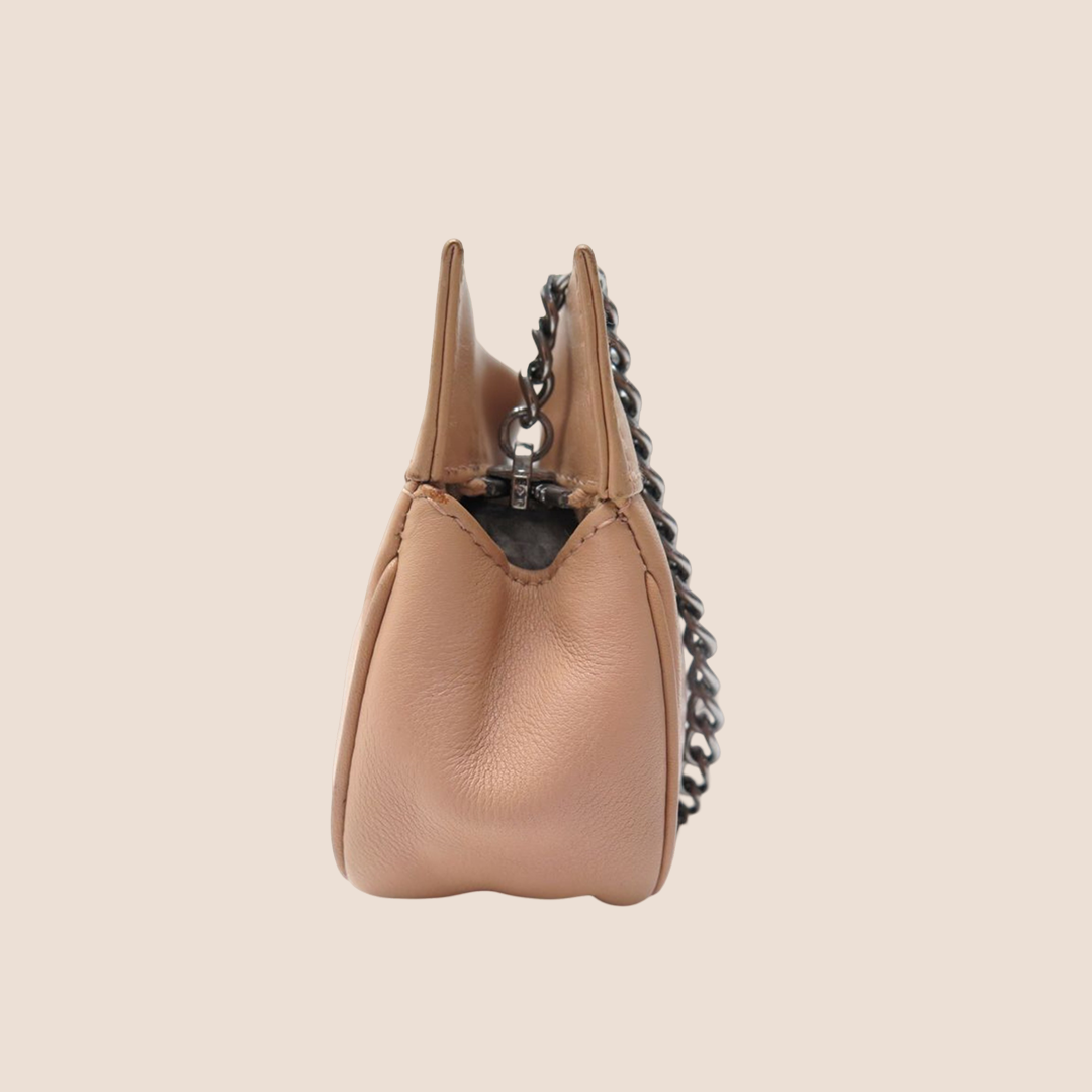 CHANEL 2003 BEIGE LAX MINI POCHETTE – RDB CHANEL 2003 BEIGE LAX MINI POCHETTE – RDB