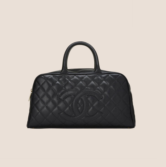 CHANEL BLACK CC LOGO QUILTED CAVIAR BOWLER BAG