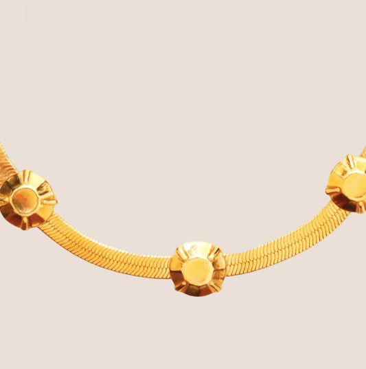 CHRISTIAN DIOR GOLD STUD SNAKE CHAIN NECKLACE