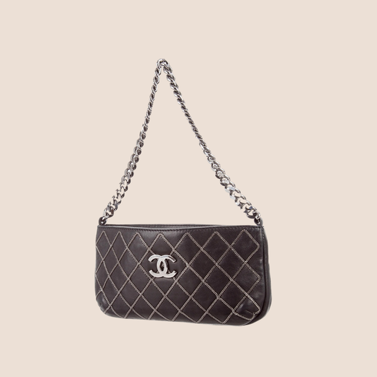 CHANEL CC LOGO BLACK STITCH CHAIN POCHETTE BAG