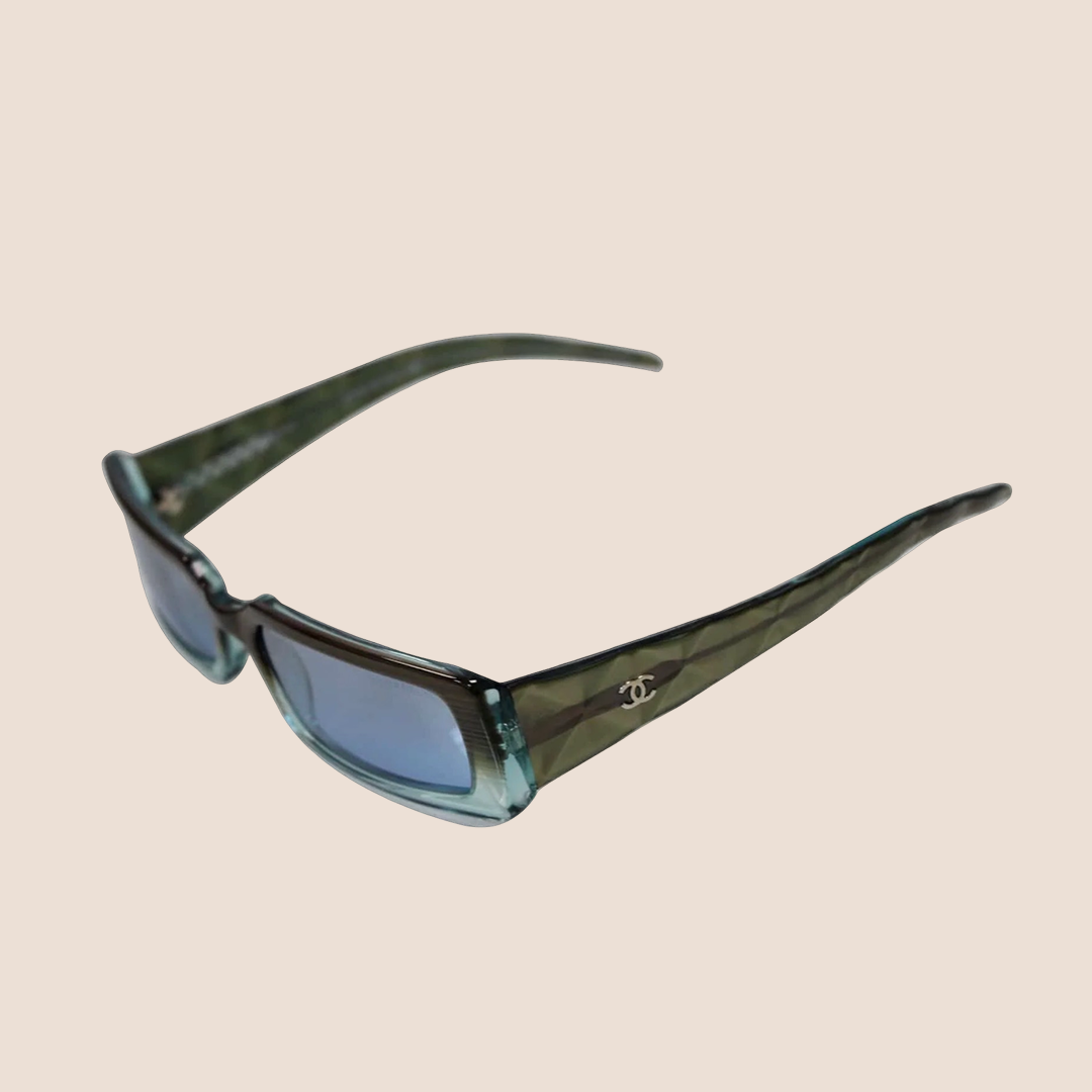 CHANEL QUILTED GREEN CRYSTAL CC LOGO GRADIENT TINT SUNGLASSES
