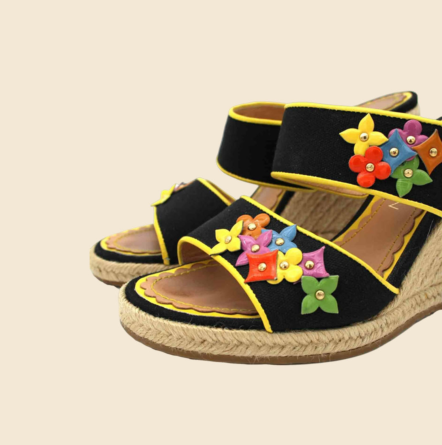 LOUIS VUITTON BLACK FLORAL SANDALS