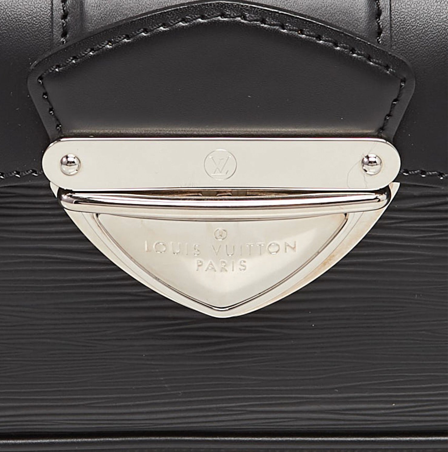 Louis Vuitton - Montaigne Clutch Epi Leather Noir