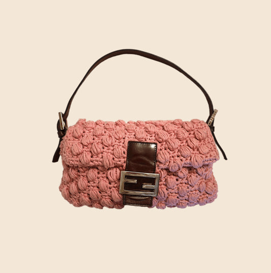 FENDI LIGHT PINK POPCORN CROCHET BAGUETTE BAG
