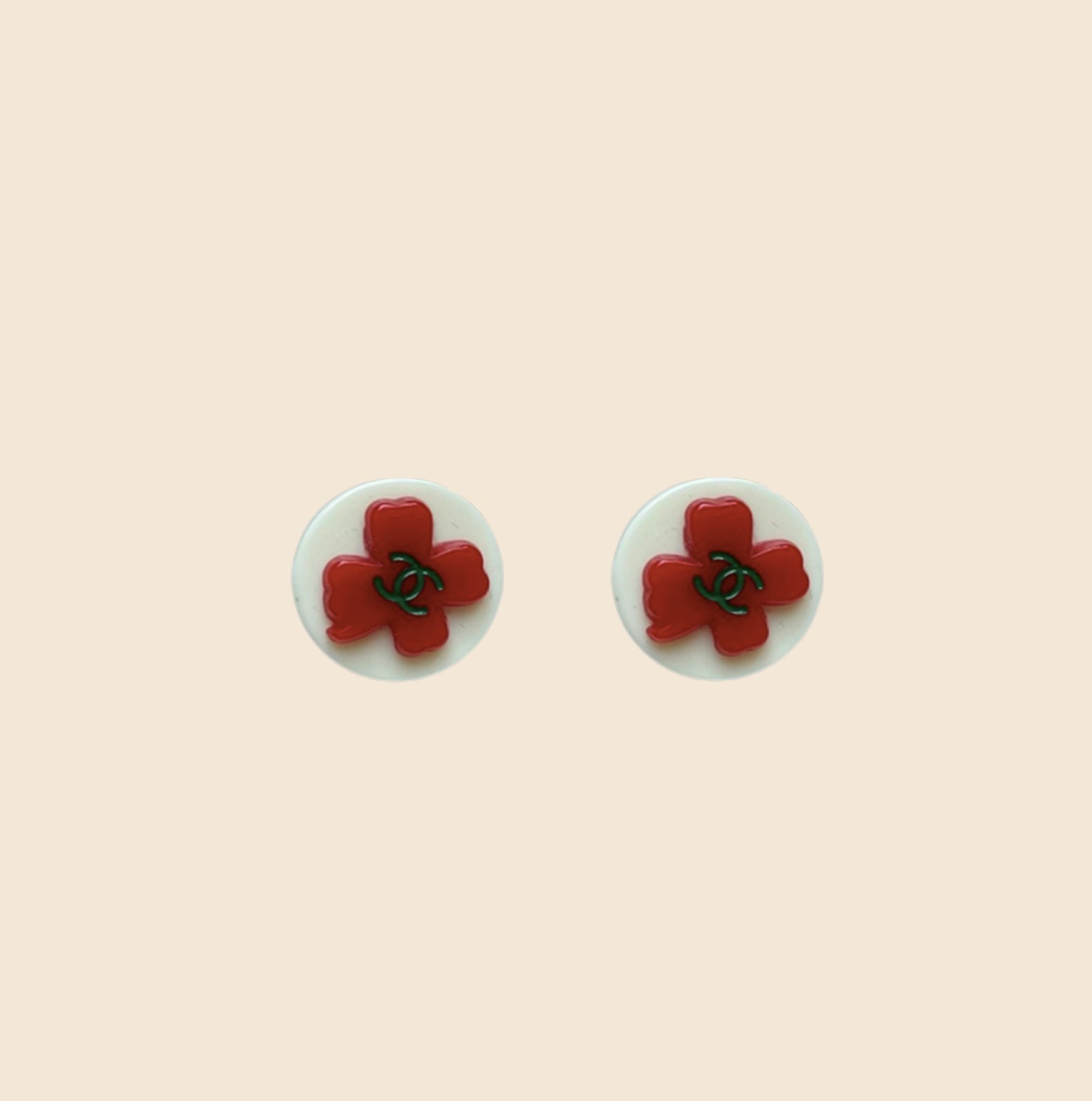 CHANEL RED WHITE CC LOGO CLOVER CLIP ON EARRINGS – RDB