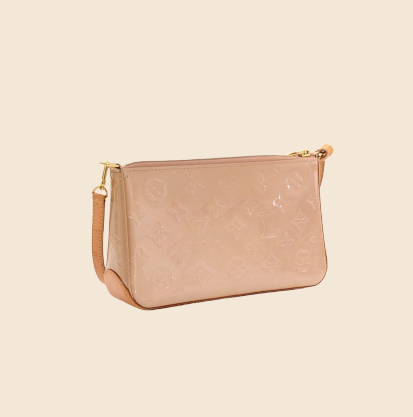 Louis Vuitton Marshmallow Pink Handbag  Pink handbags, Handbag, Purse  organization