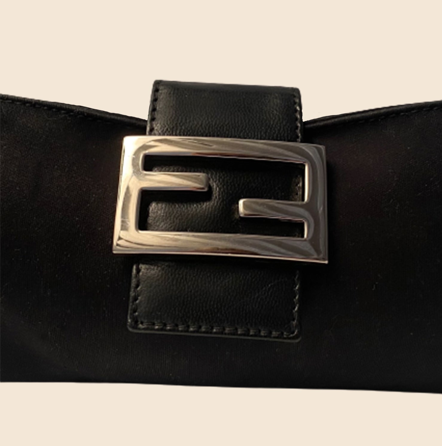 FENDI: leather clutch bag with FF logo - Black