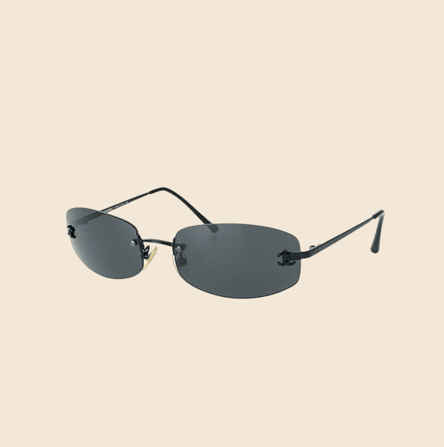 Chanel Black Round Tinted Sunglasses Plastic ref.232070